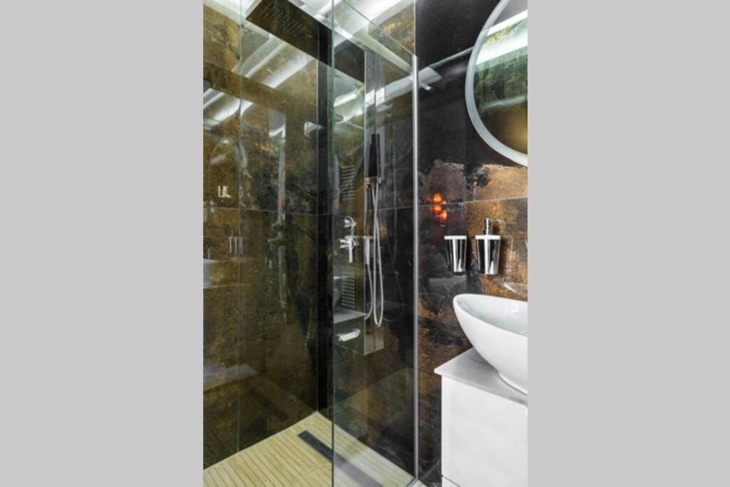 Apartmán Ksquared, Nilie Hospitality Mgmt Soluň Exteriér fotografie